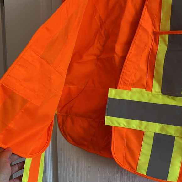 Condor Reflective Safety Vest - Size XL - Picture 4 of 8